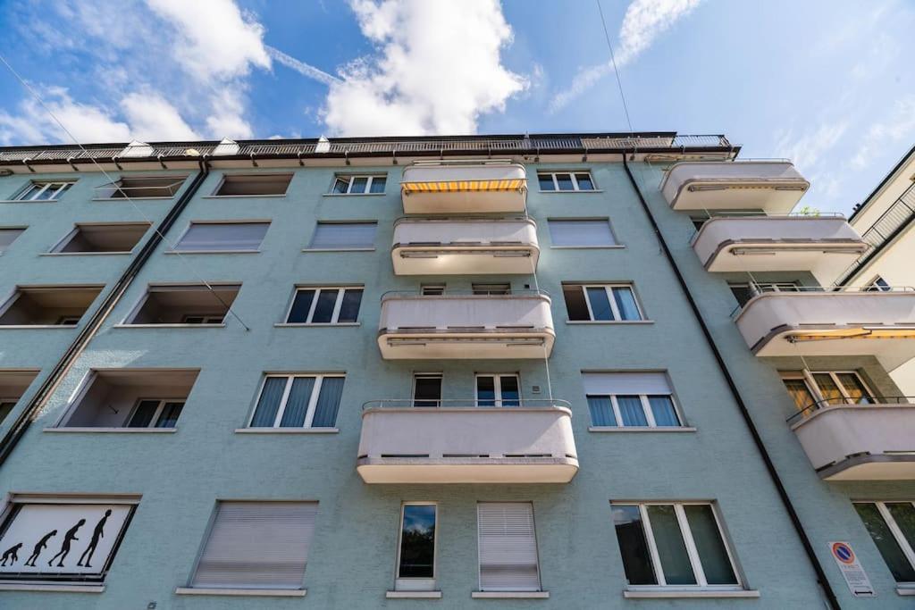 Very Spacious Studio In City Center - Parkview 4 Цюрих Экстерьер фото